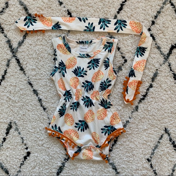 🆕! Pineapple and Fringe Baby Romper & Headband - Picture 2 of 8